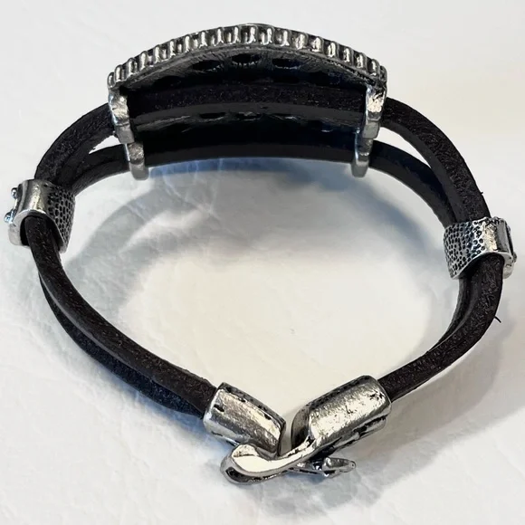 Vintage Leather Bracelet Silver Rhinestone Cross Yellow Crocodile - Picture 2 of 7